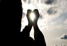 勇士今日上升至西部第5，若按目前排名勇士季后赛首轮将对阵湖人.